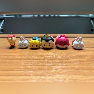 Disney Tsum Tsum Mini Figures Set